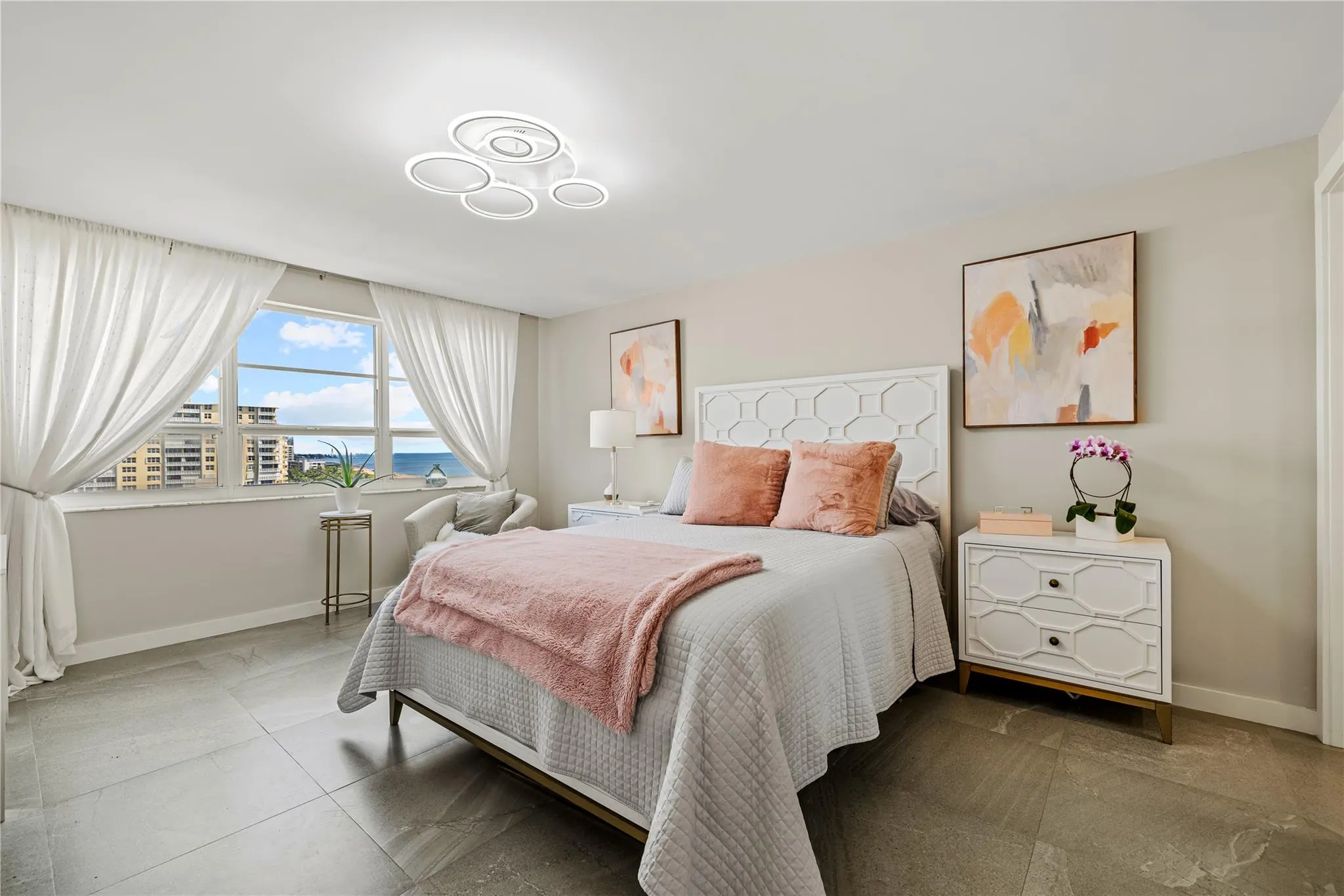 133 N Pompano Beach Blvd, #906