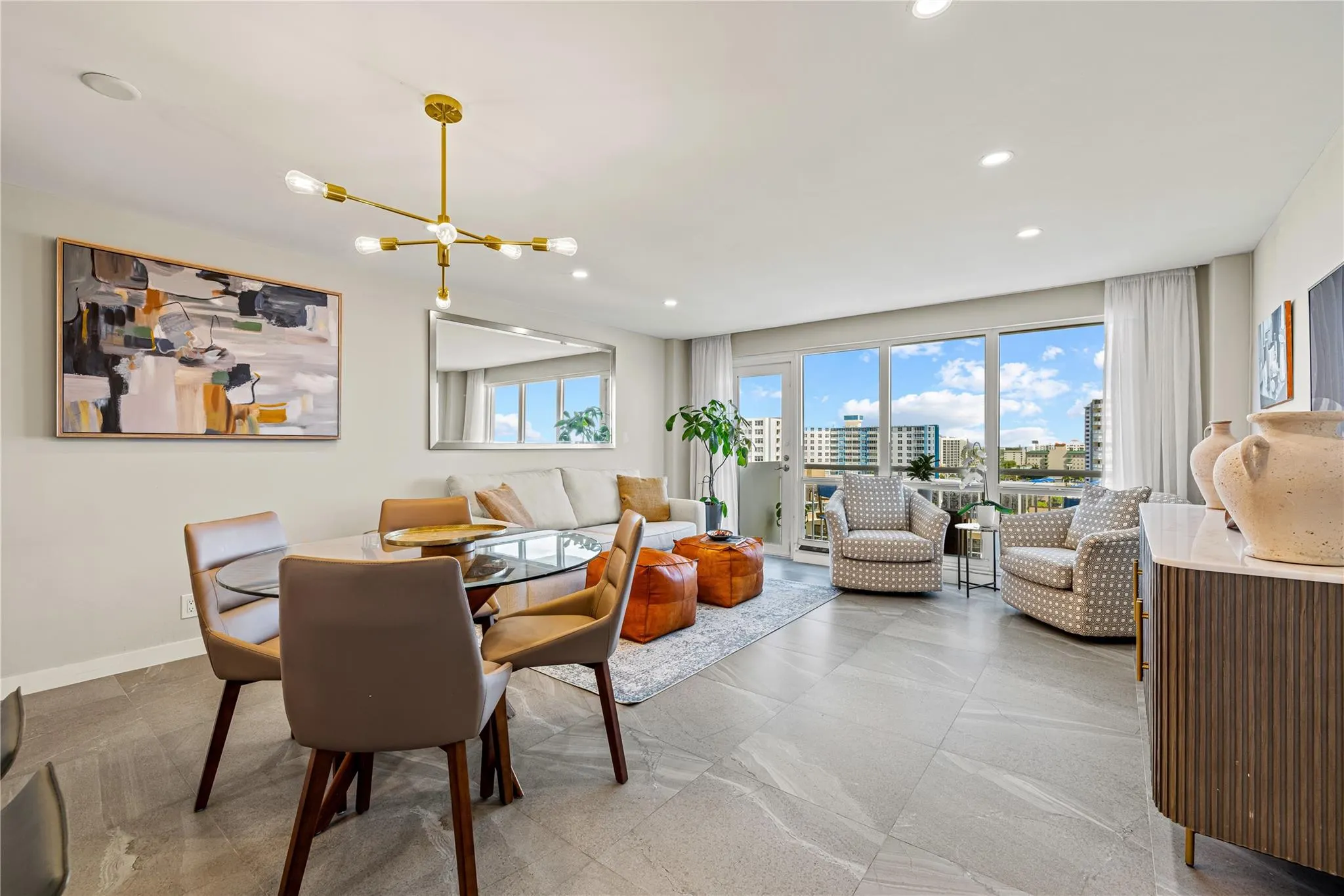 133 N Pompano Beach Blvd, #906
