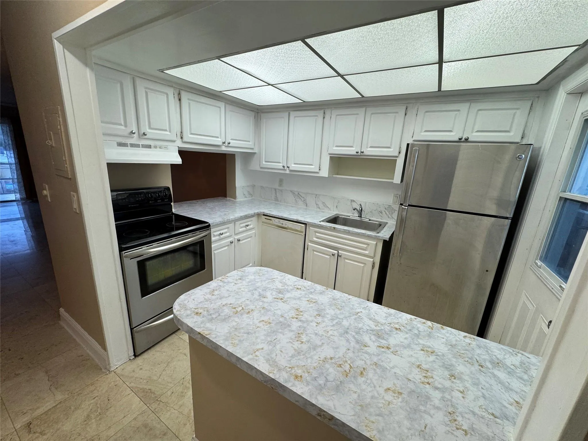 2301 NE 14th Street Causeway, #303w