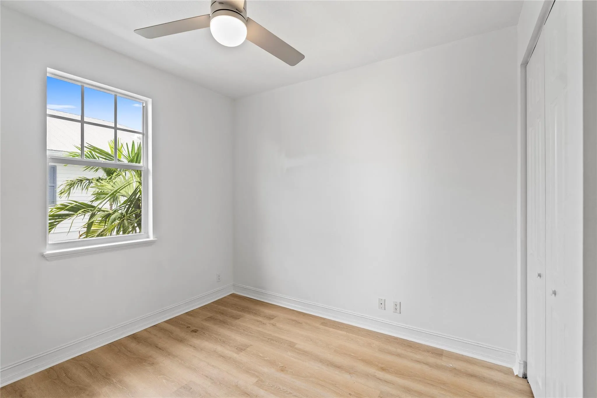 2243 NE 9th Ave