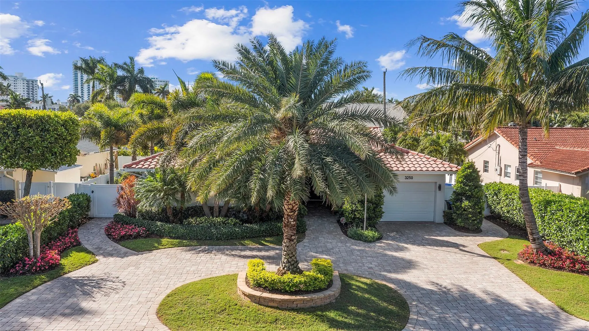 3250 Spanish River Dr