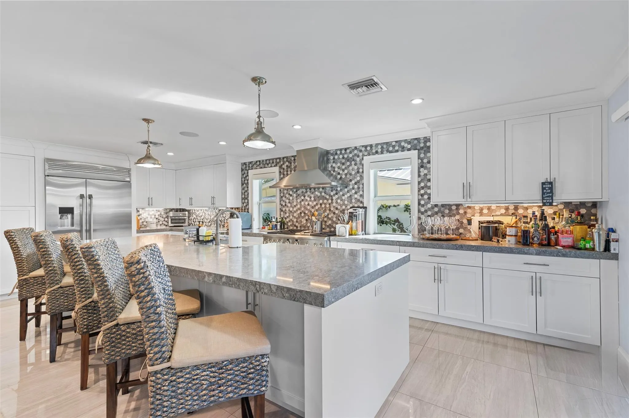 3250 Spanish River Dr