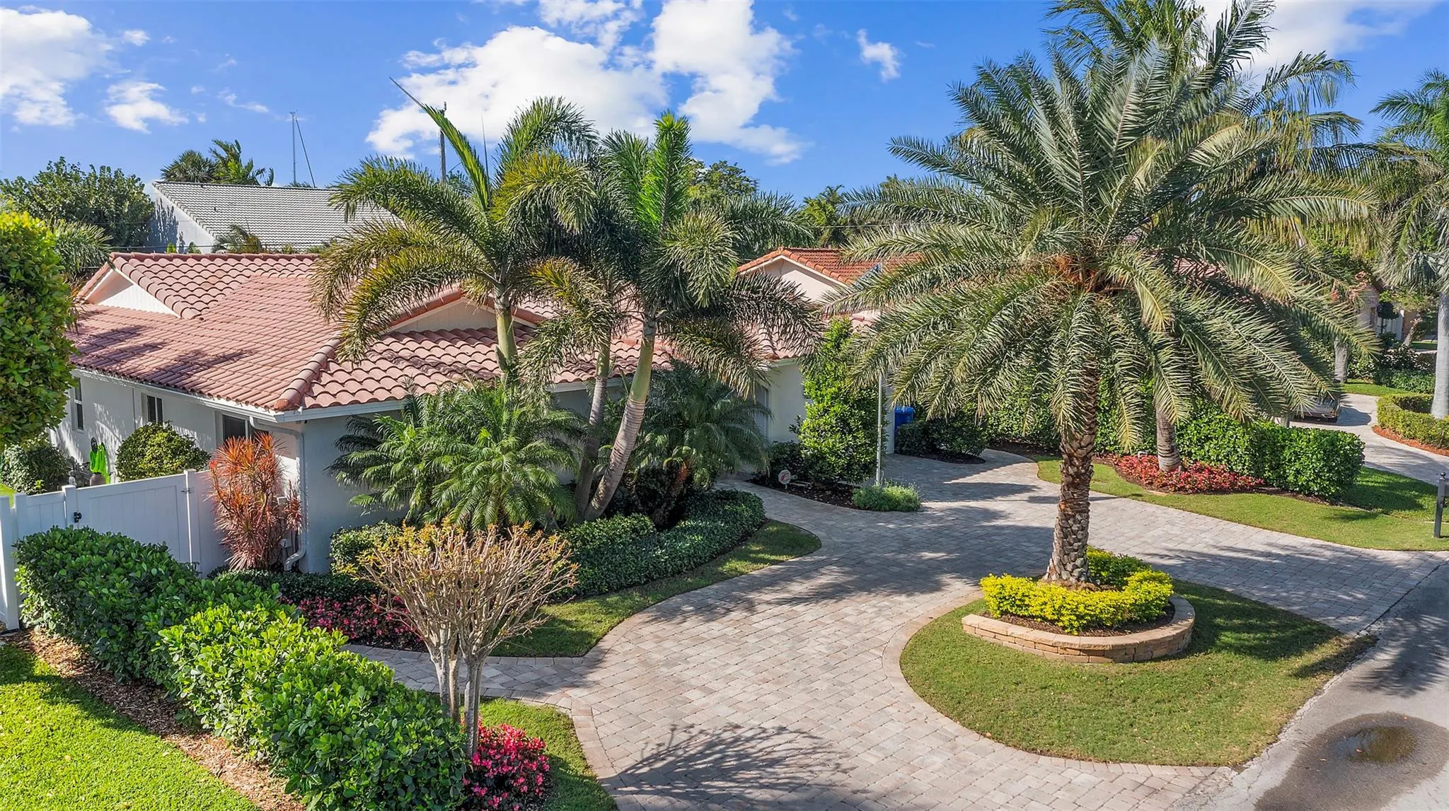 3250 Spanish River Dr