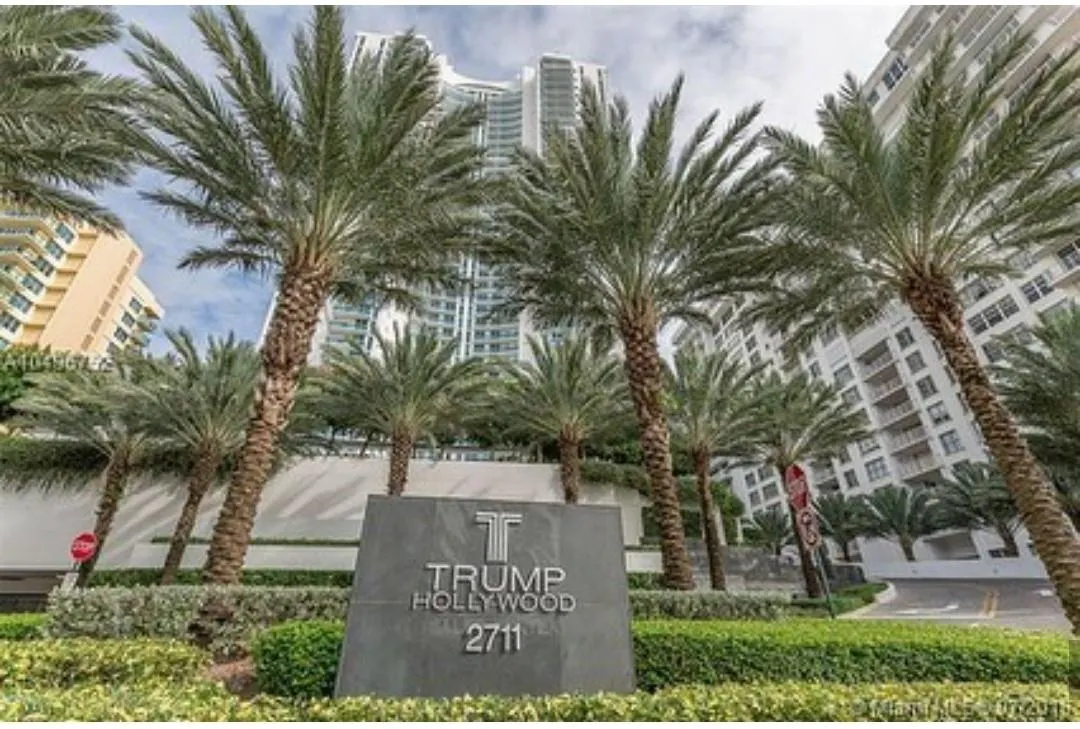2711 S Ocean Dr, #506
