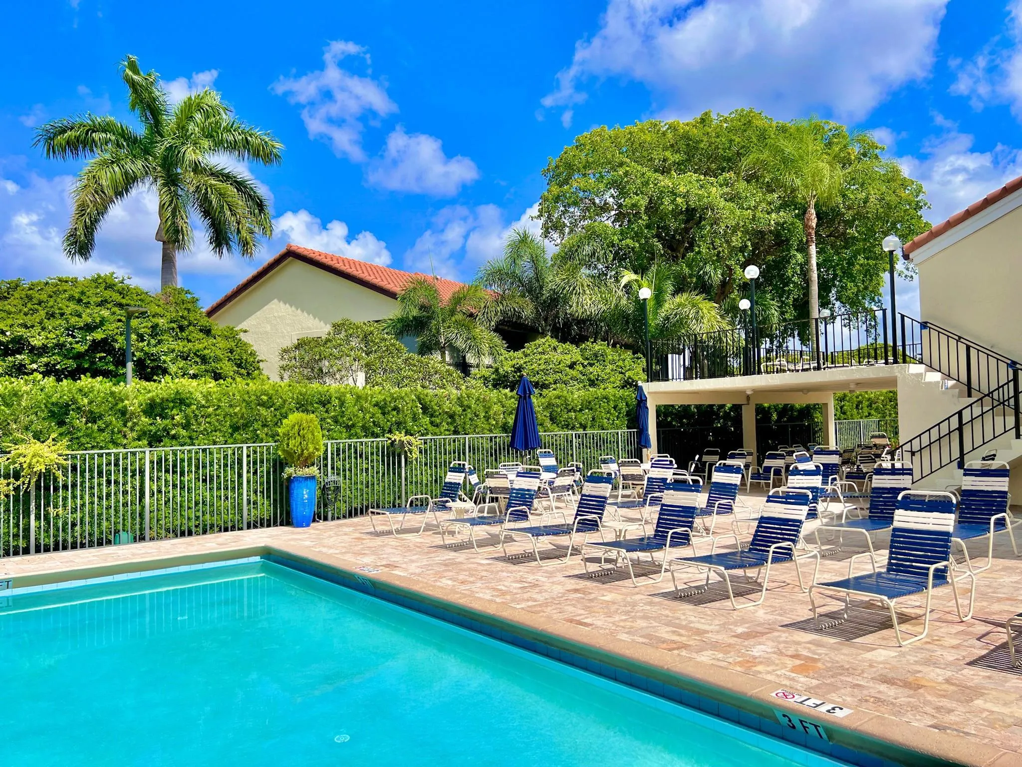 10851 Palm Lake Ave, #202