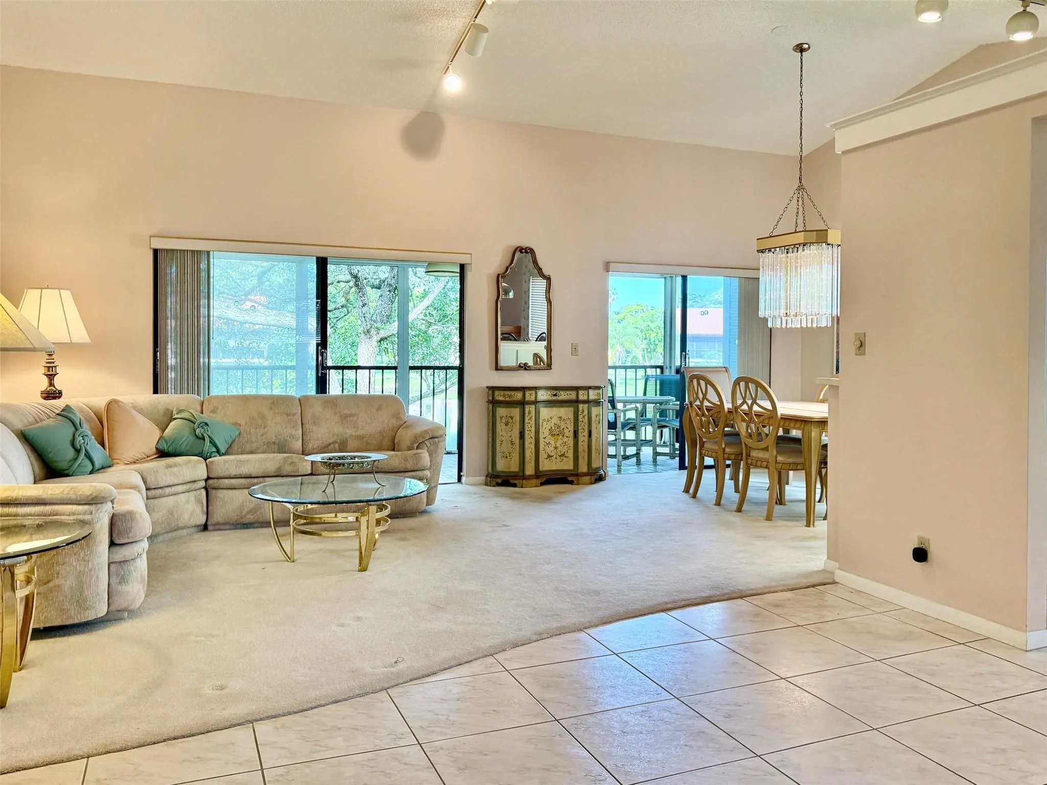 10851 Palm Lake Ave, #202