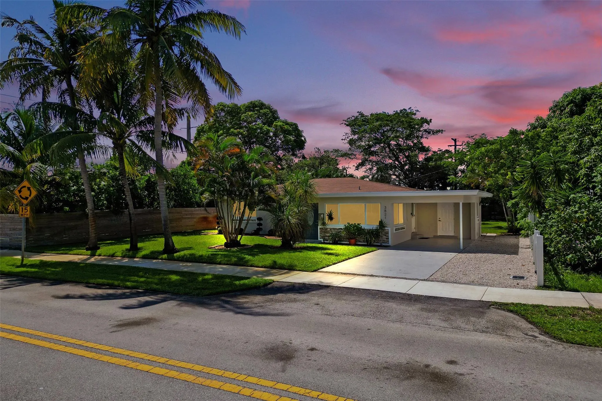 3821 NW 3rd Ave