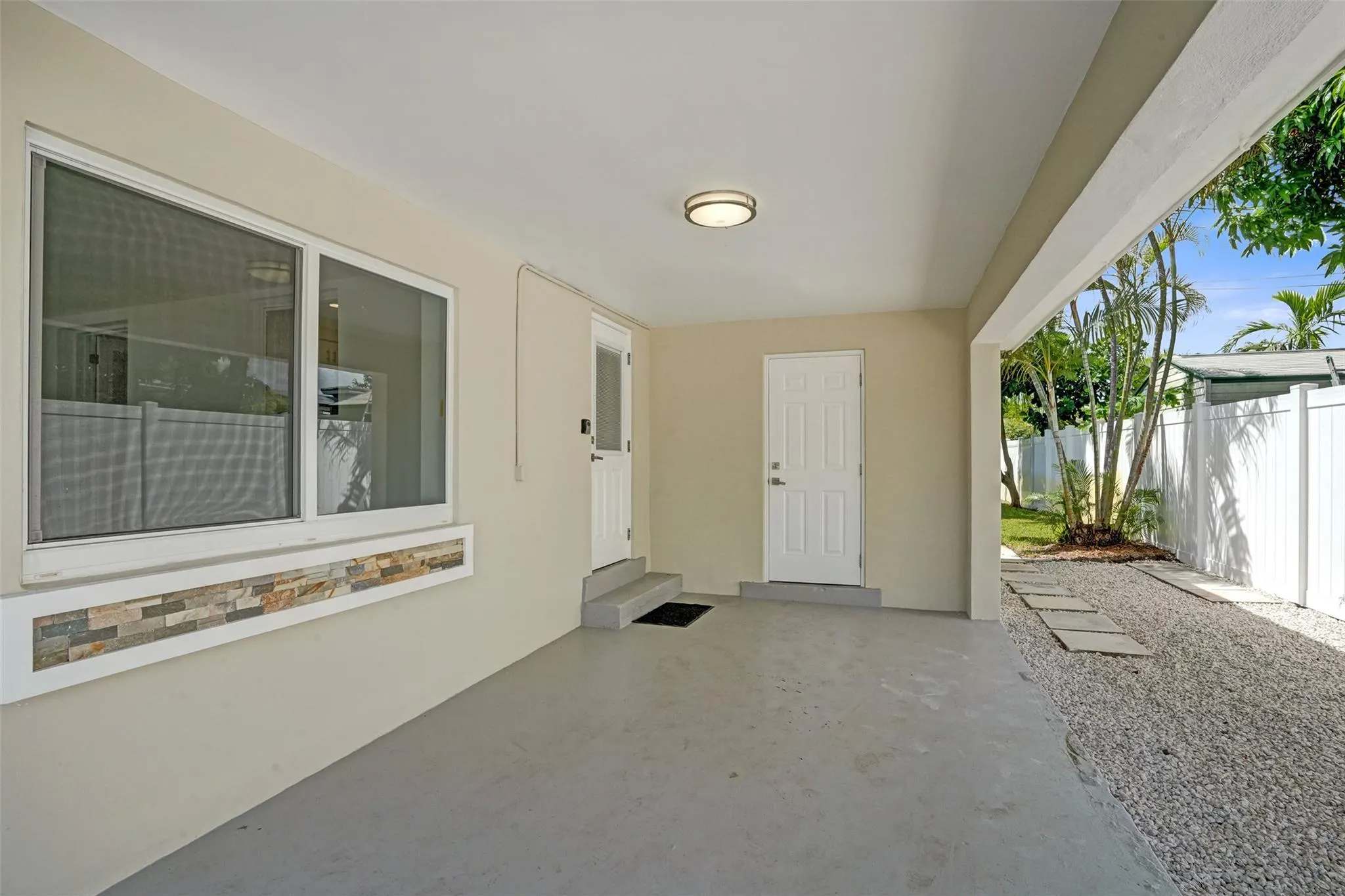 3821 NW 3rd Ave
