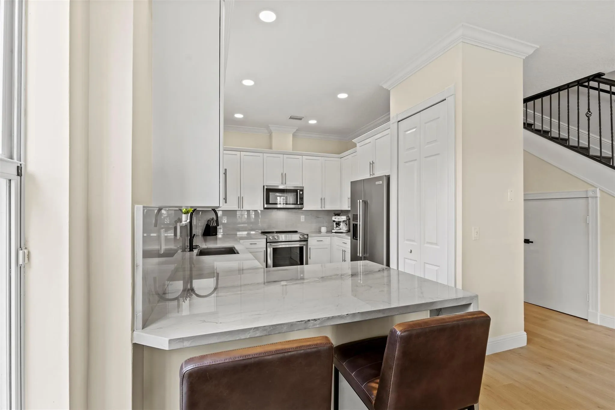1121 NE 14th Ave