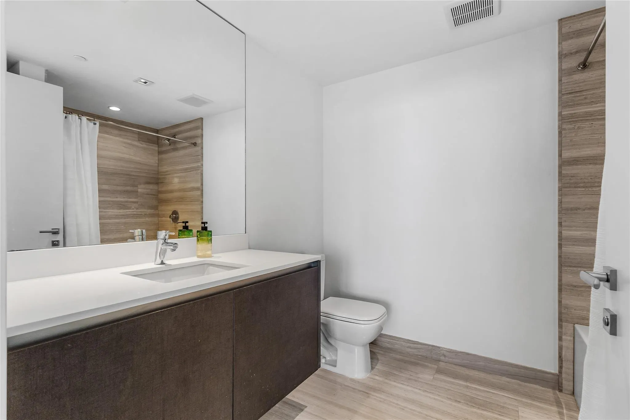 1451 Brickell Ave, #1201
