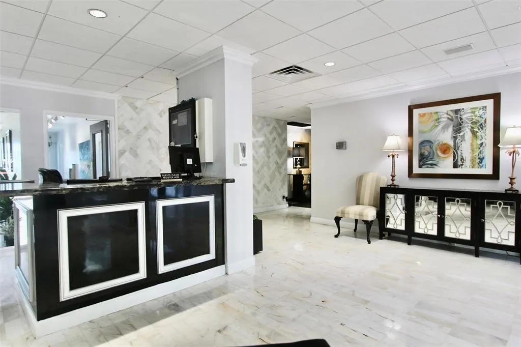 3233 NE 34th St, #505