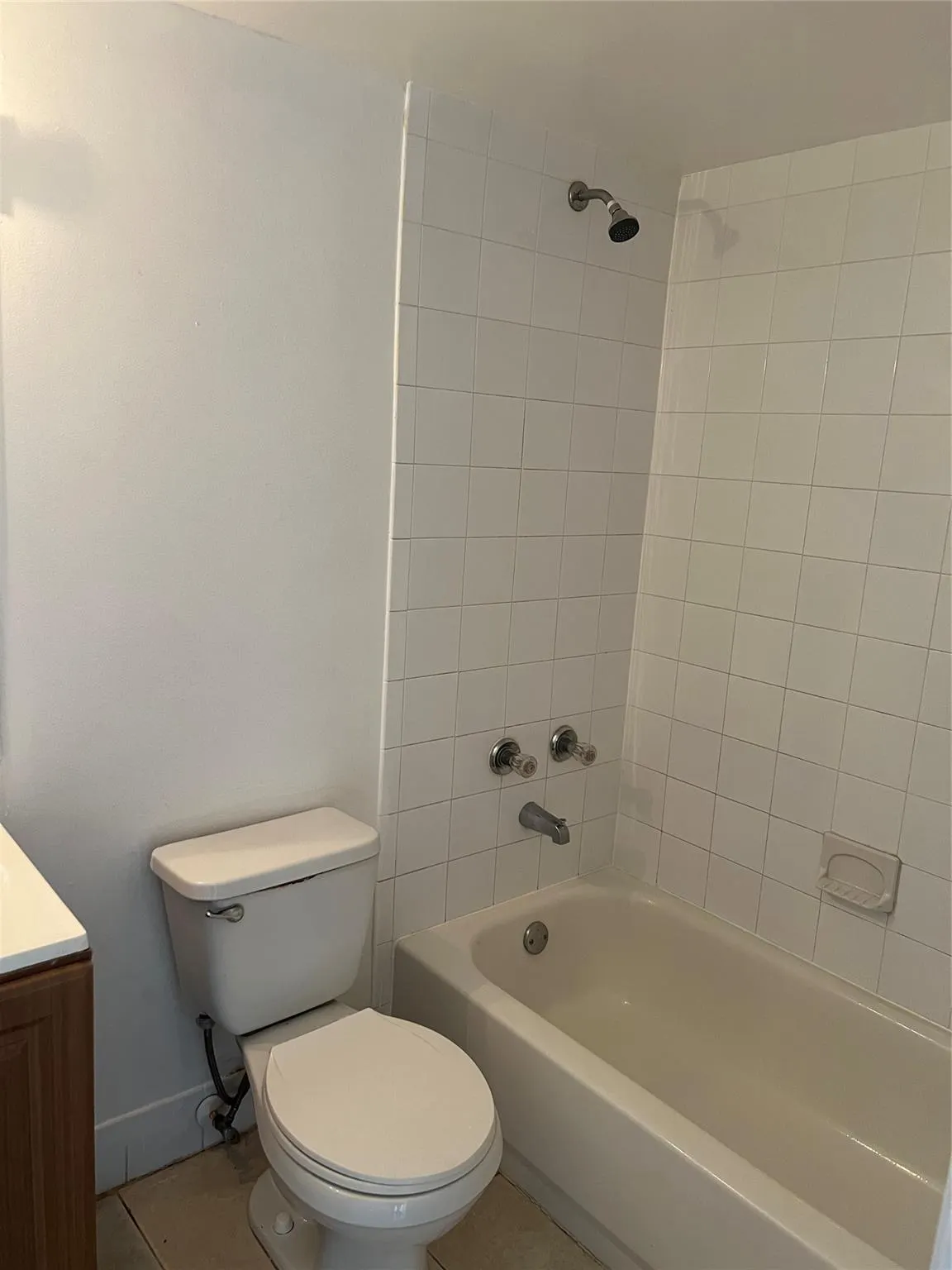 2457 NW 56th Ave, #4-201
