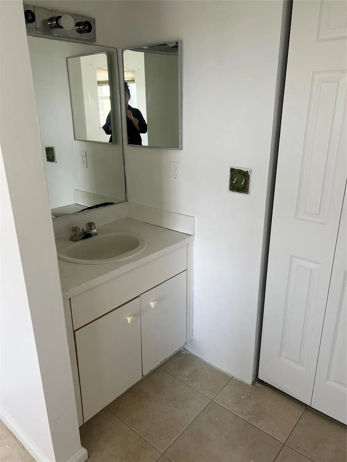 2457 NW 56th Ave, #4-201