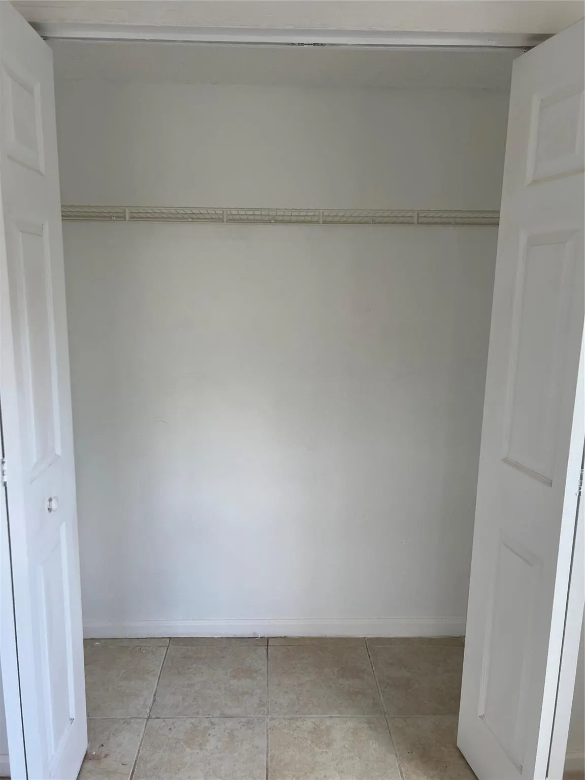 2457 NW 56th Ave, #4-201
