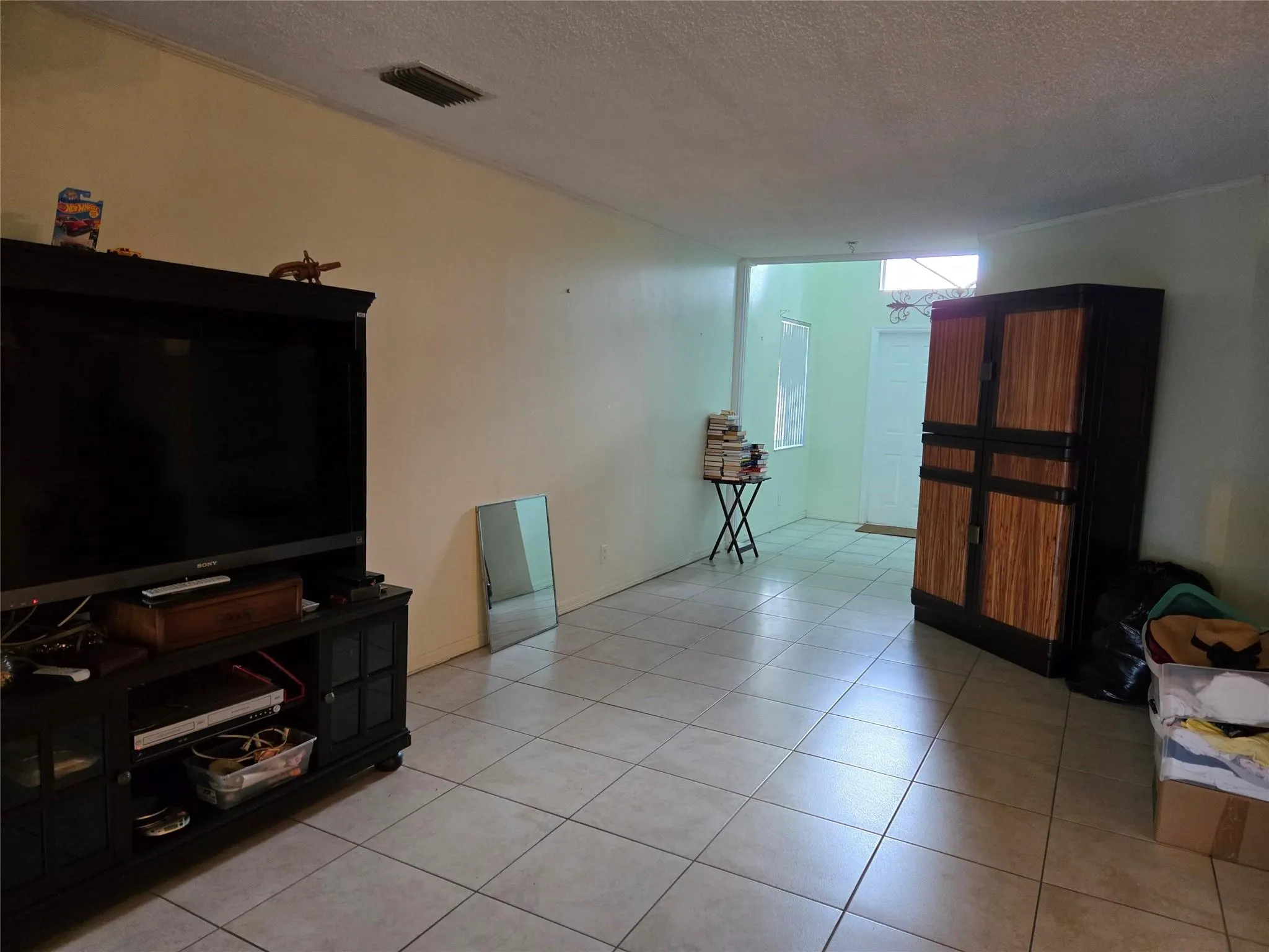 6256 Harbor Bnd