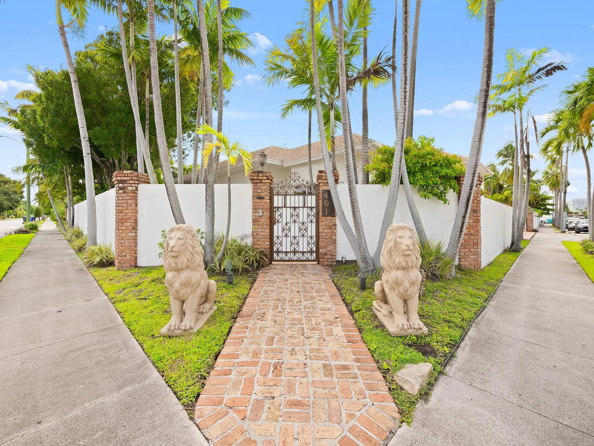 401 SE 26th Ave