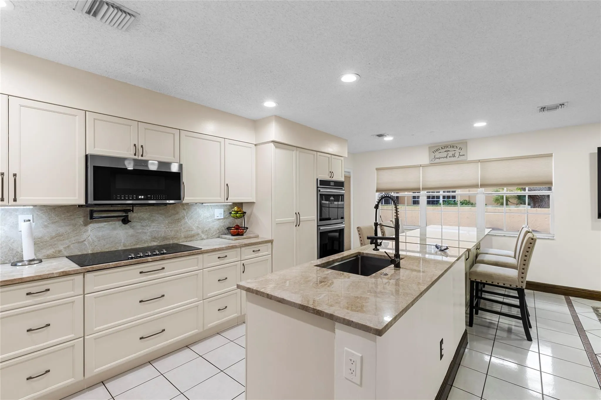 11311 Lakeview Drive, #7n