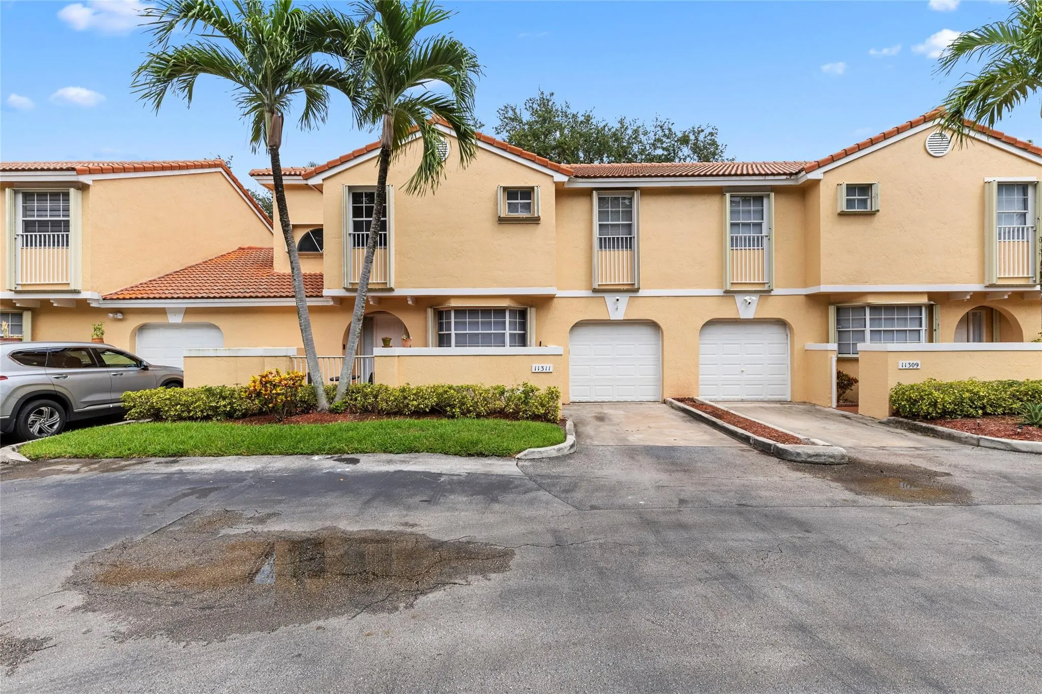 11311 Lakeview Drive, #7n