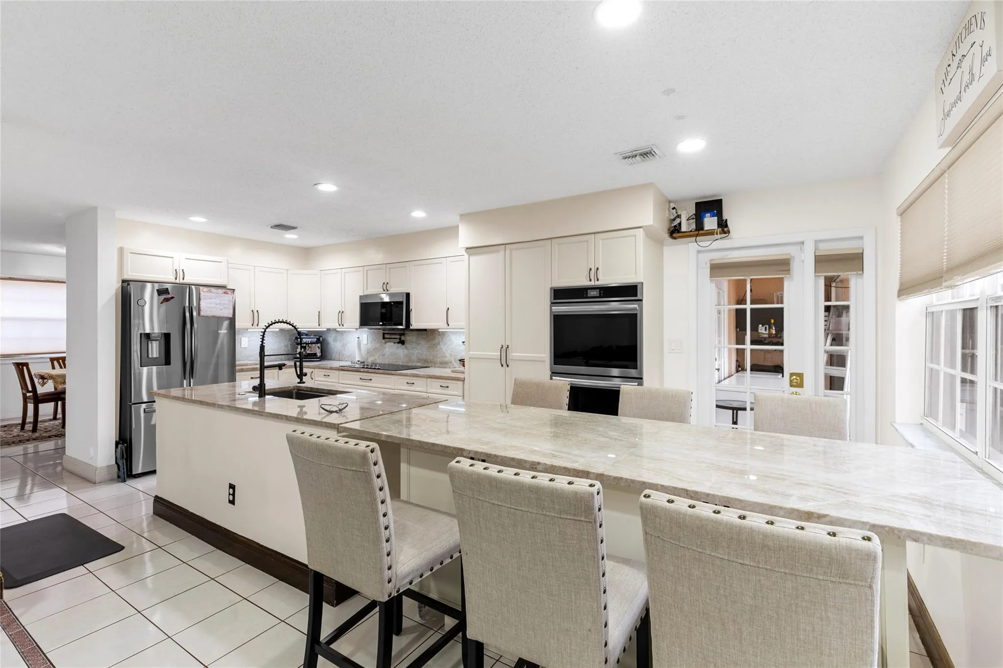 11311 Lakeview Drive, #7n