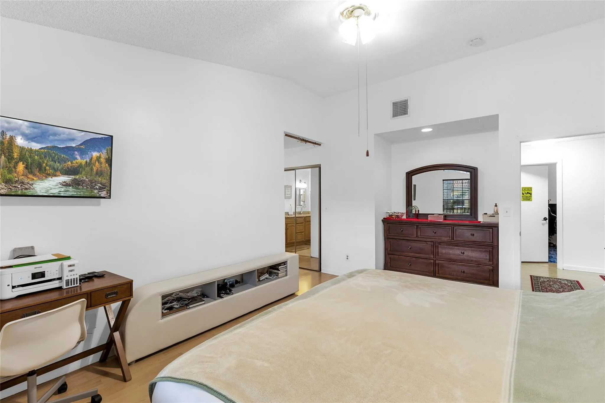 11311 Lakeview Drive, #7n