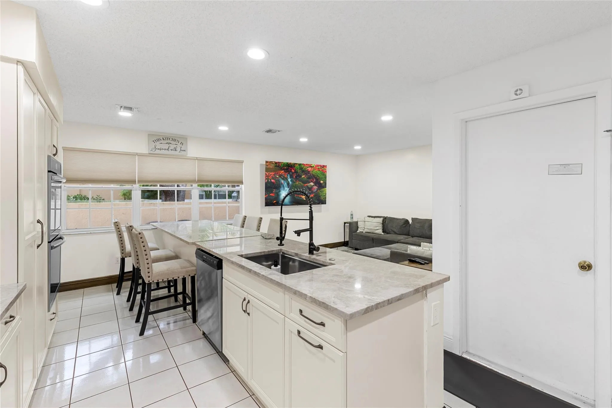 11311 Lakeview Drive, #7n
