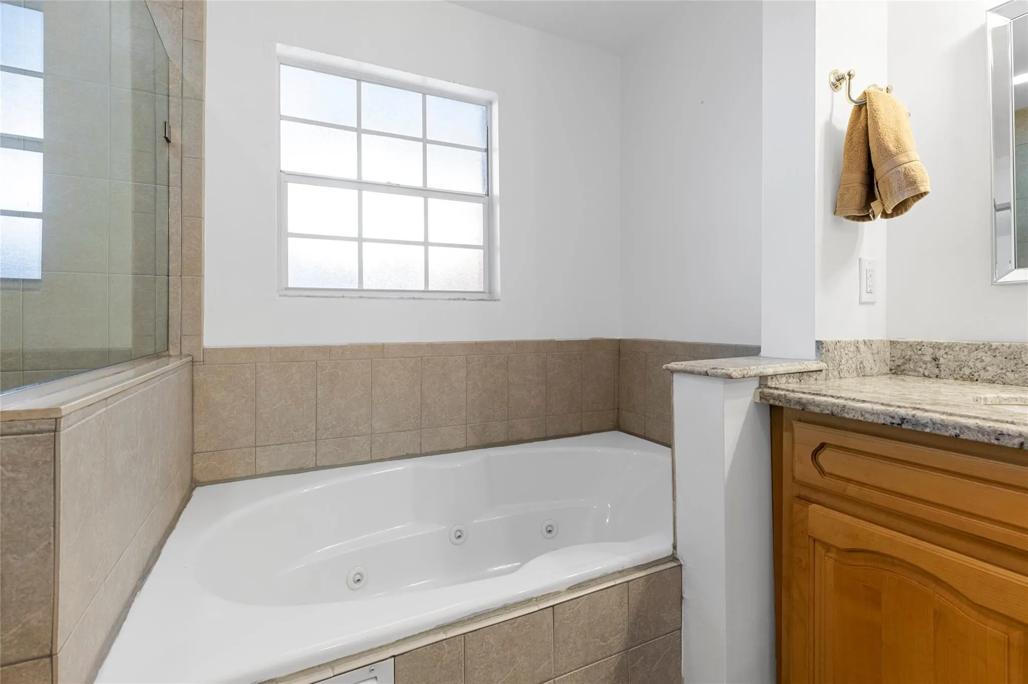 11311 Lakeview Drive, #7n