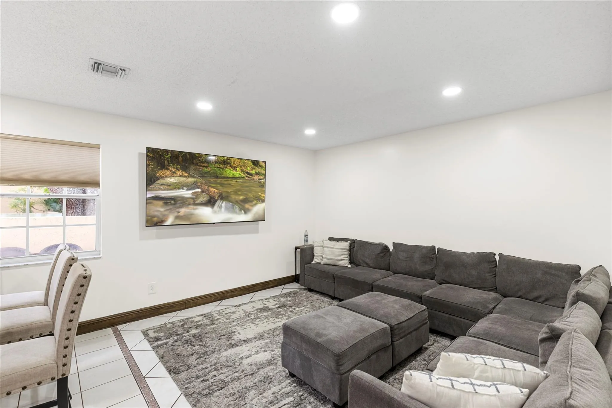 11311 Lakeview Drive, #7n