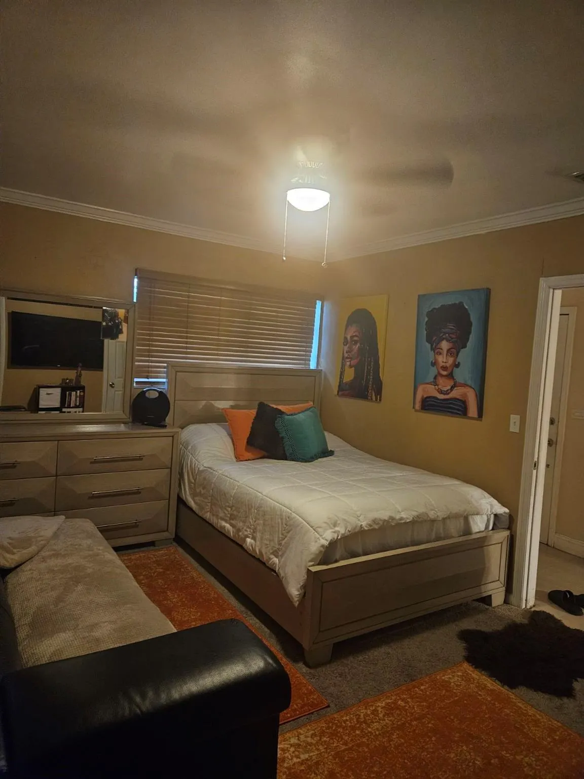 30 NW 189th St