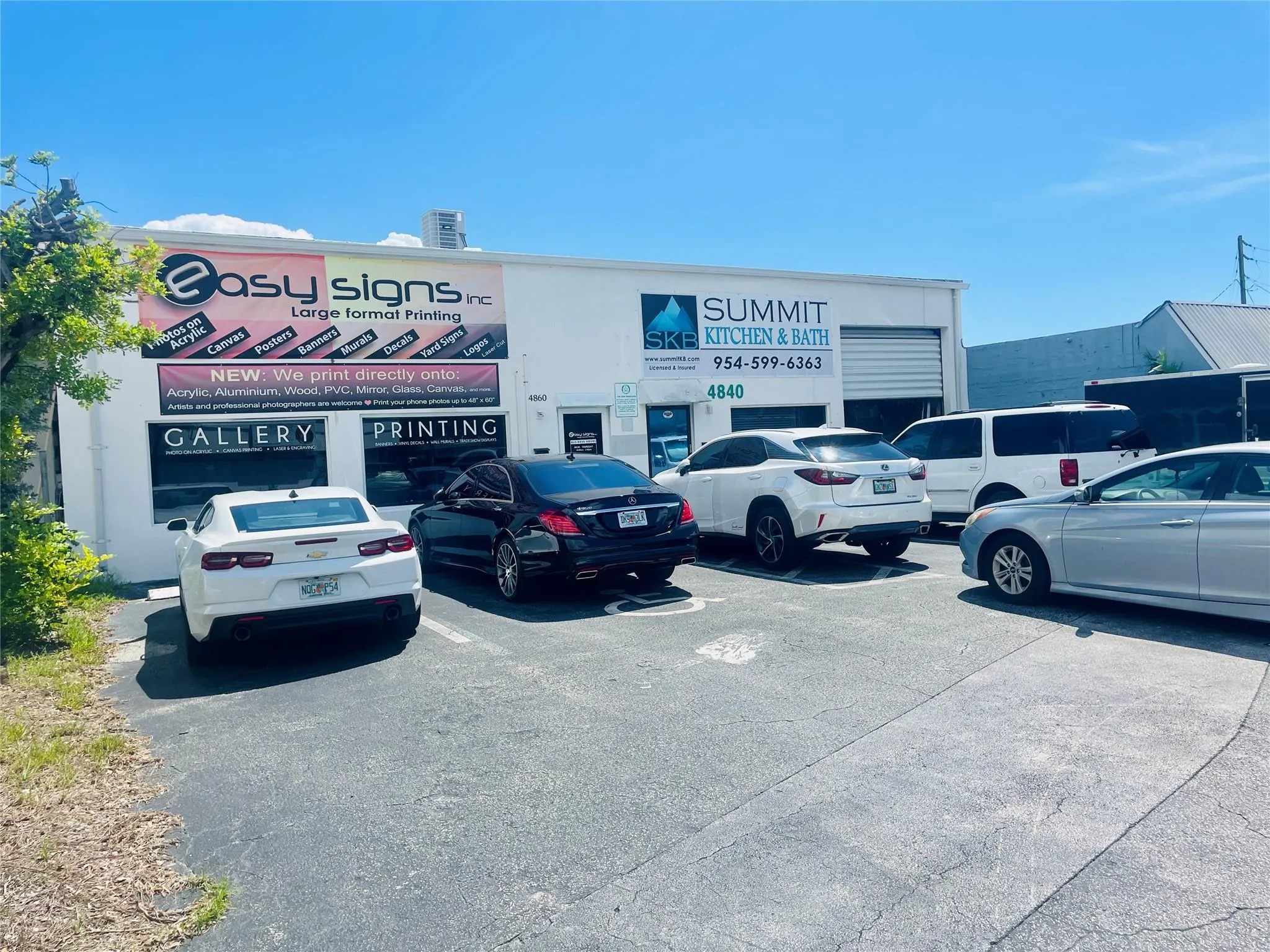 4840 N Dixie Hwy