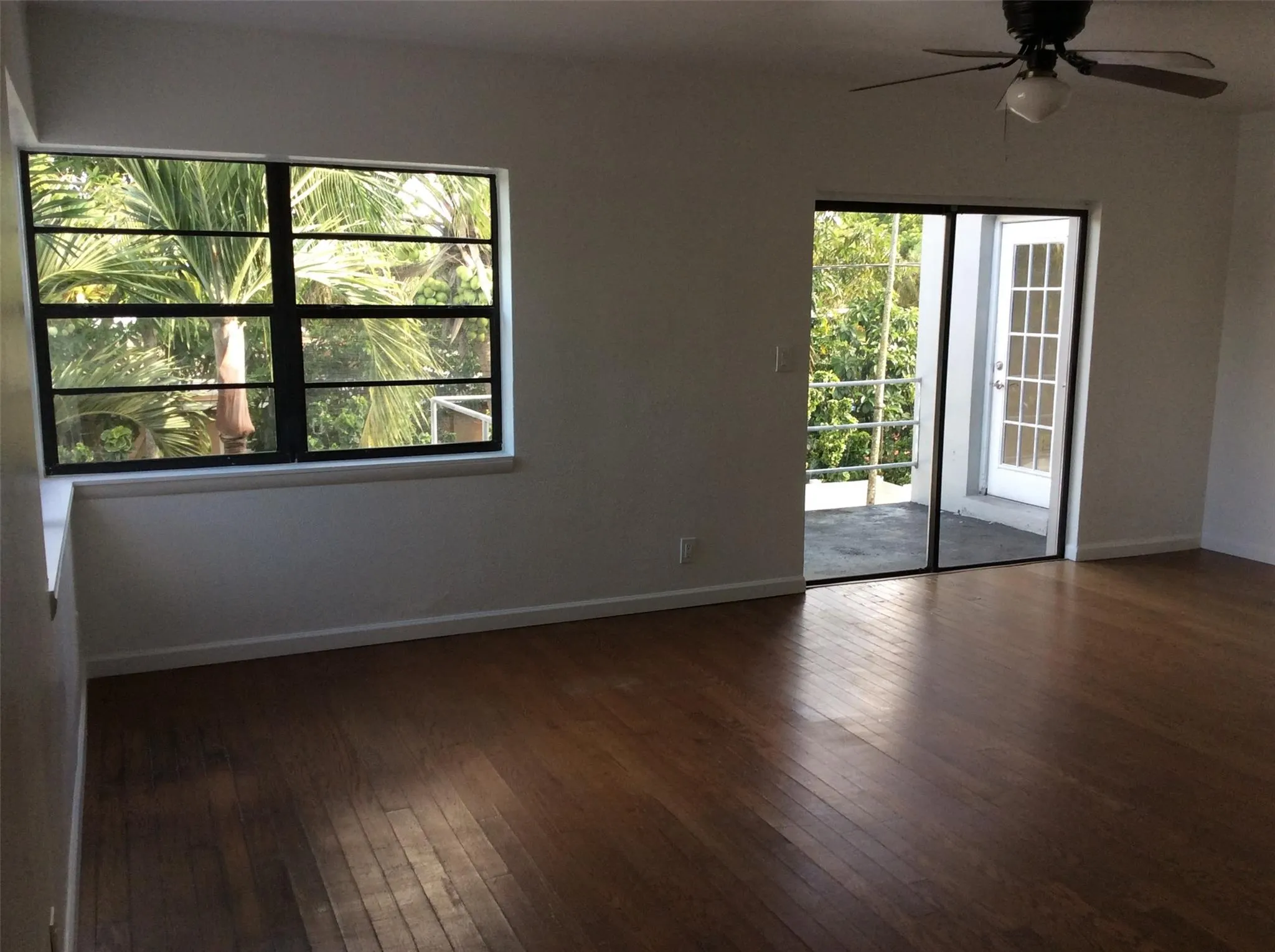 3730 SW 1st St, #3