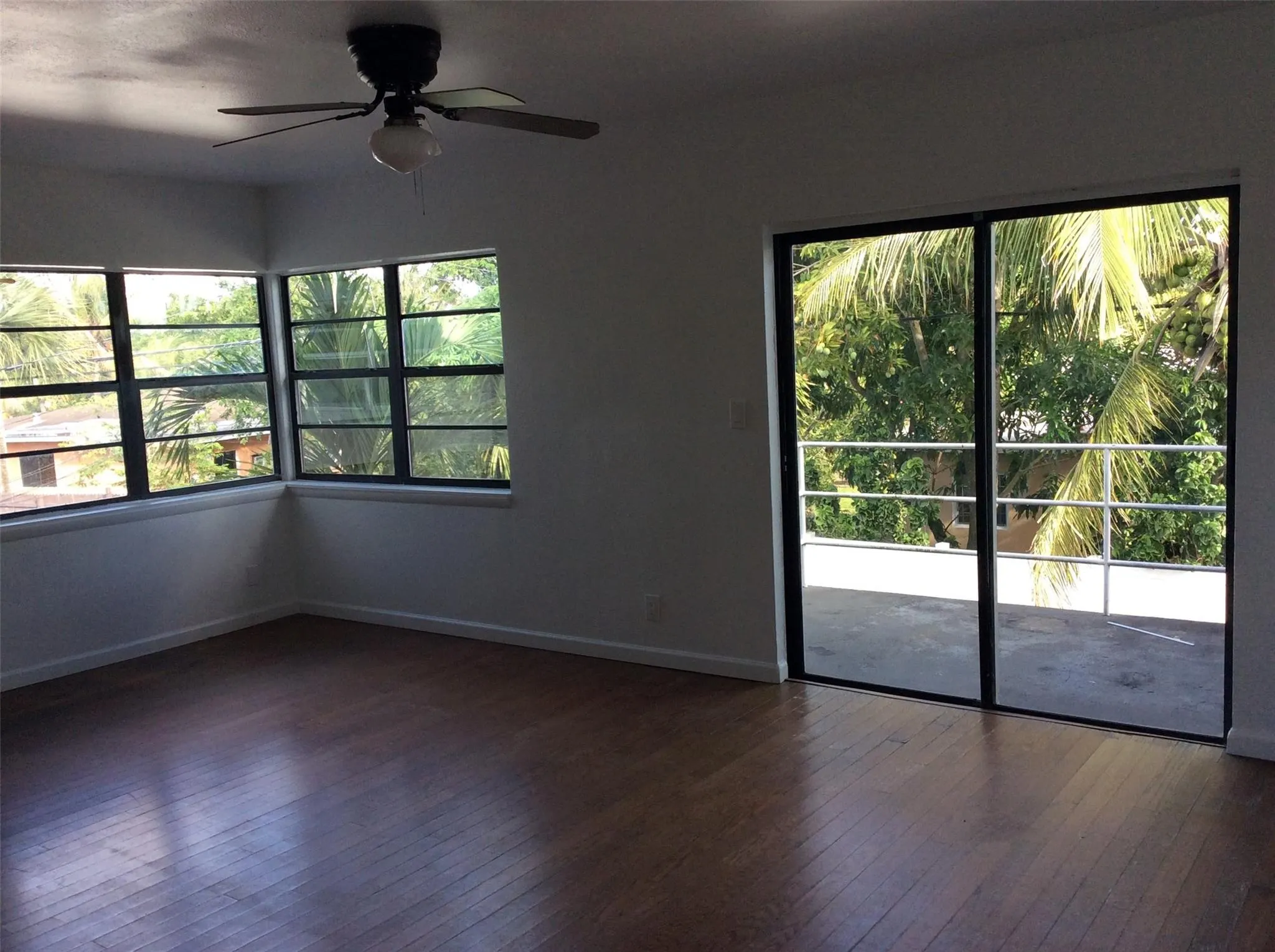 3730 SW 1st St, #3
