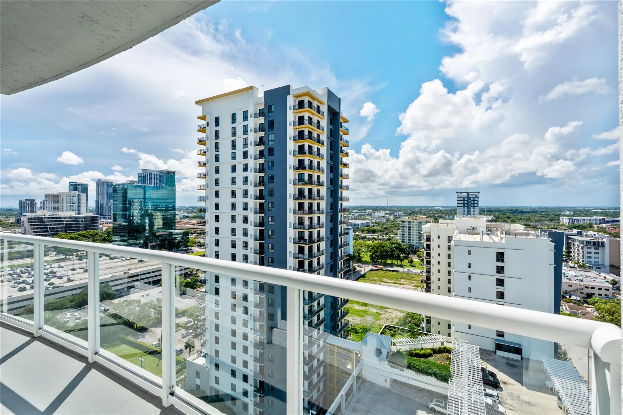 315 NE 3rd Ave, #1802