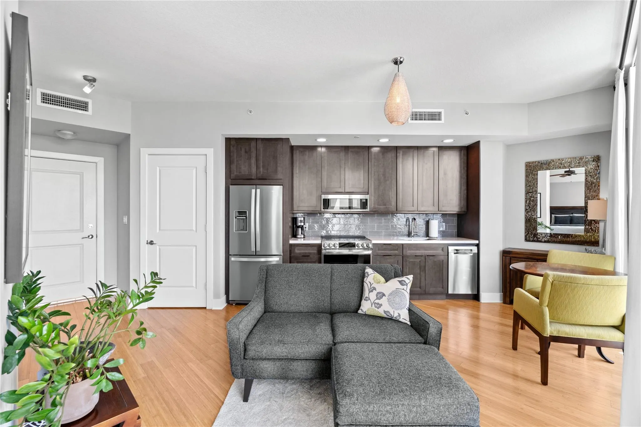 315 NE 3rd Ave, #1802