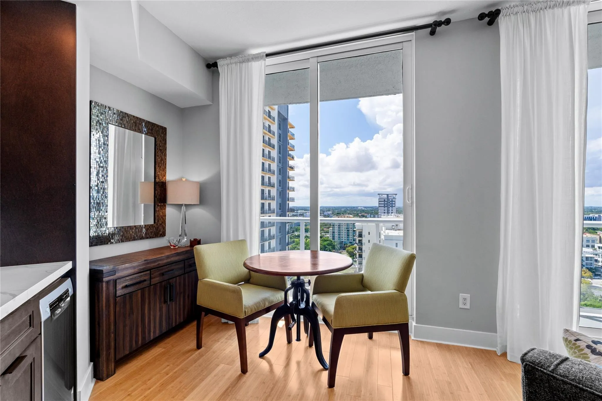 315 NE 3rd Ave, #1802
