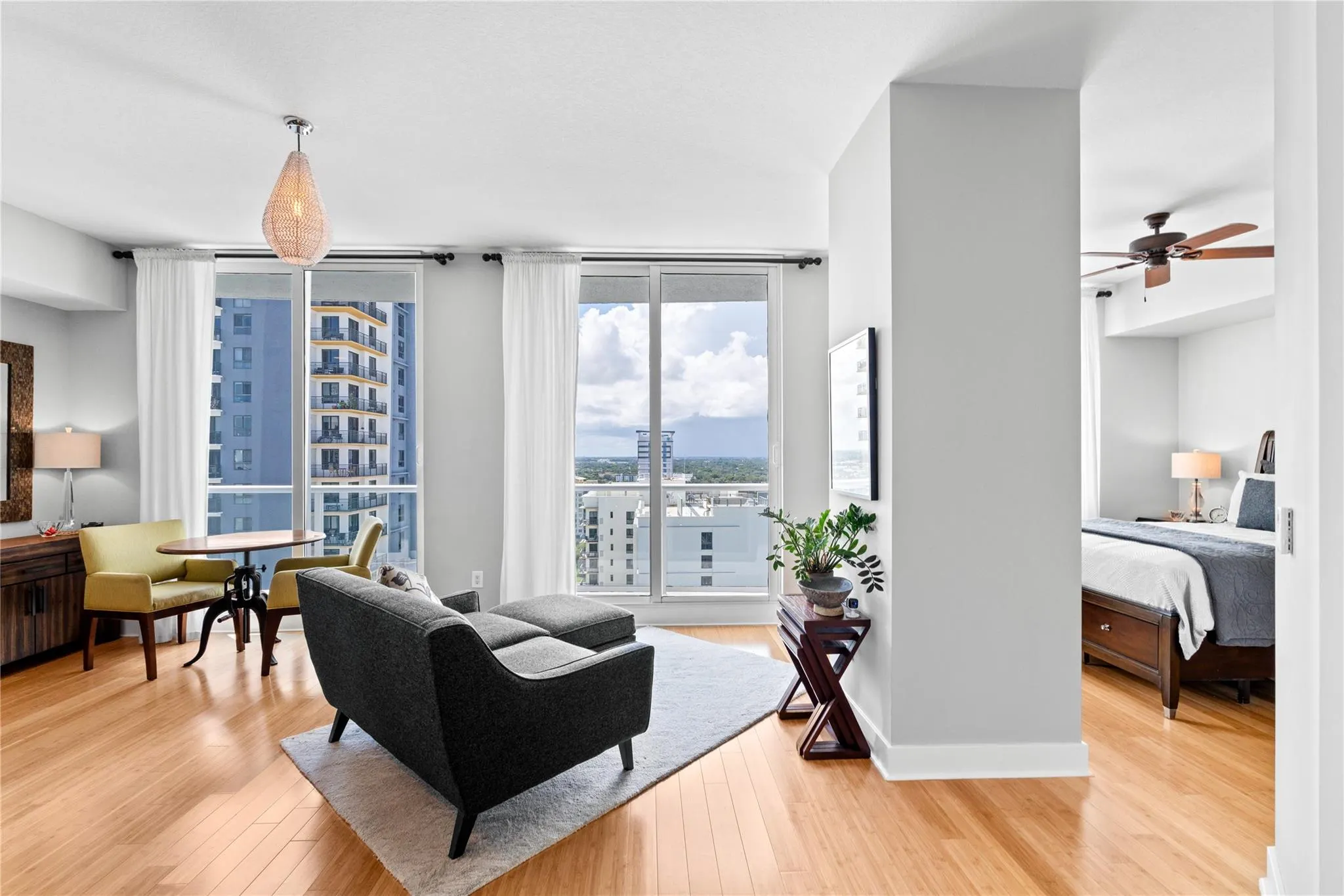 315 NE 3rd Ave, #1802