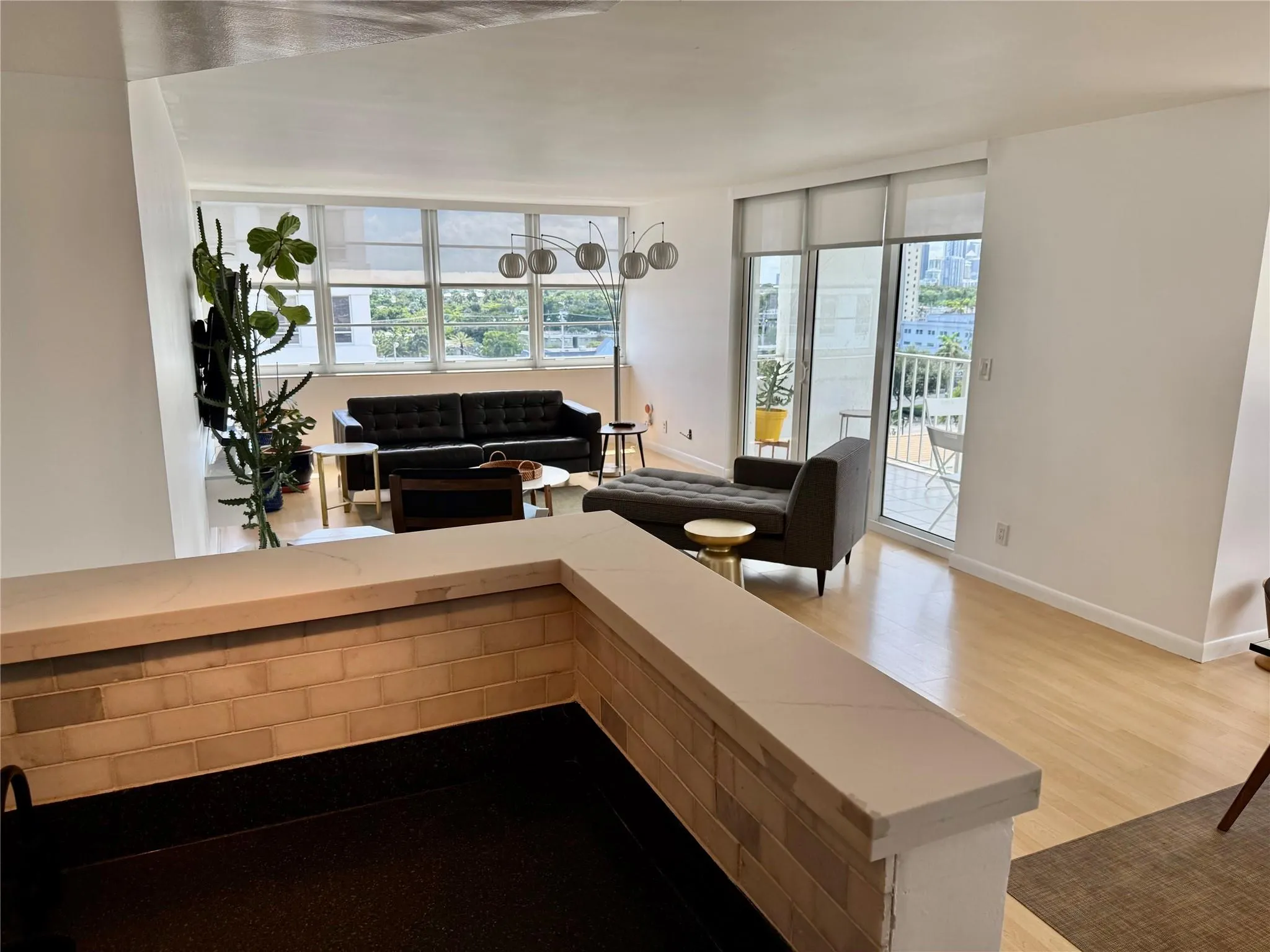 1160 N Federal Hwy, #924