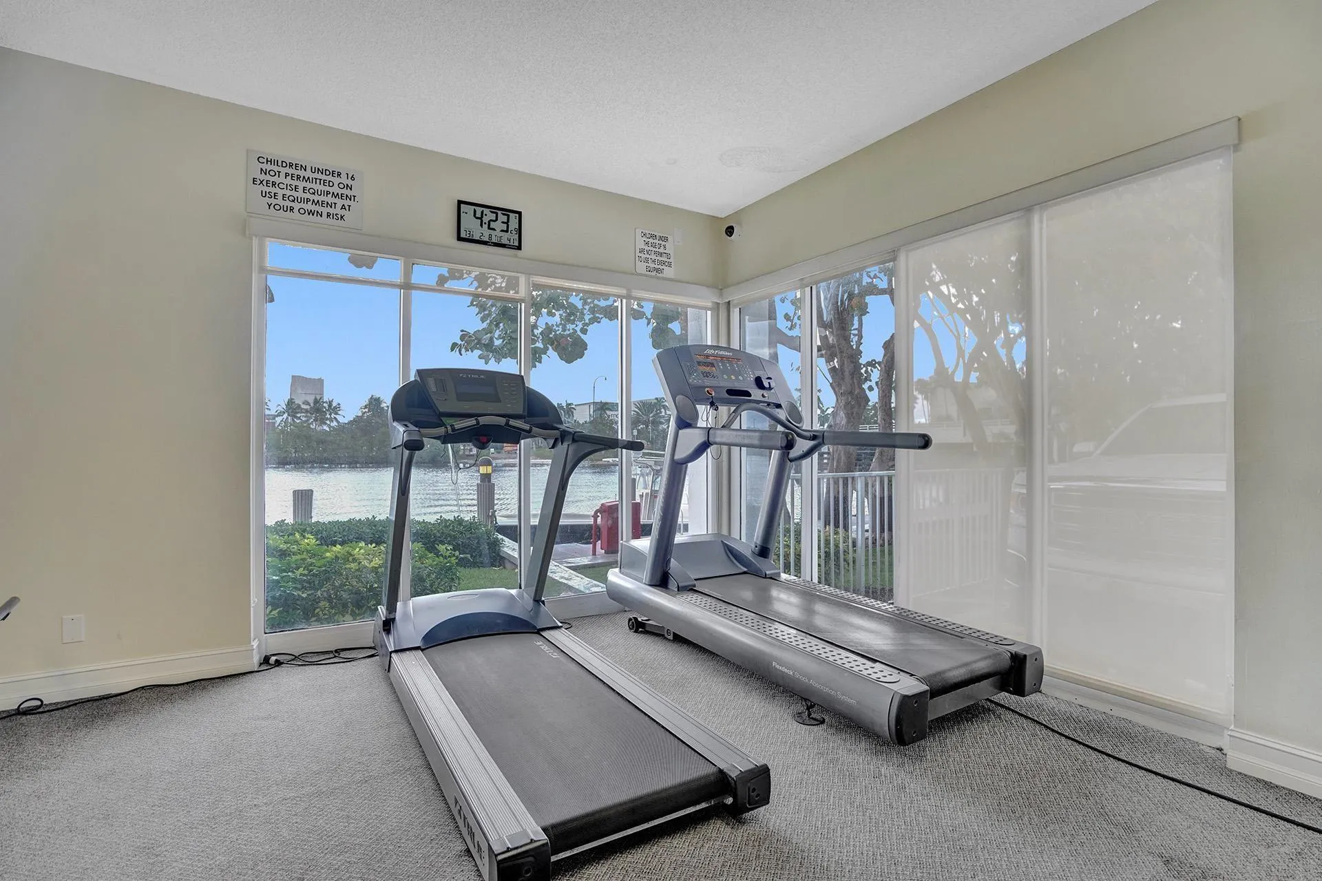 1160 N Federal Hwy, #924