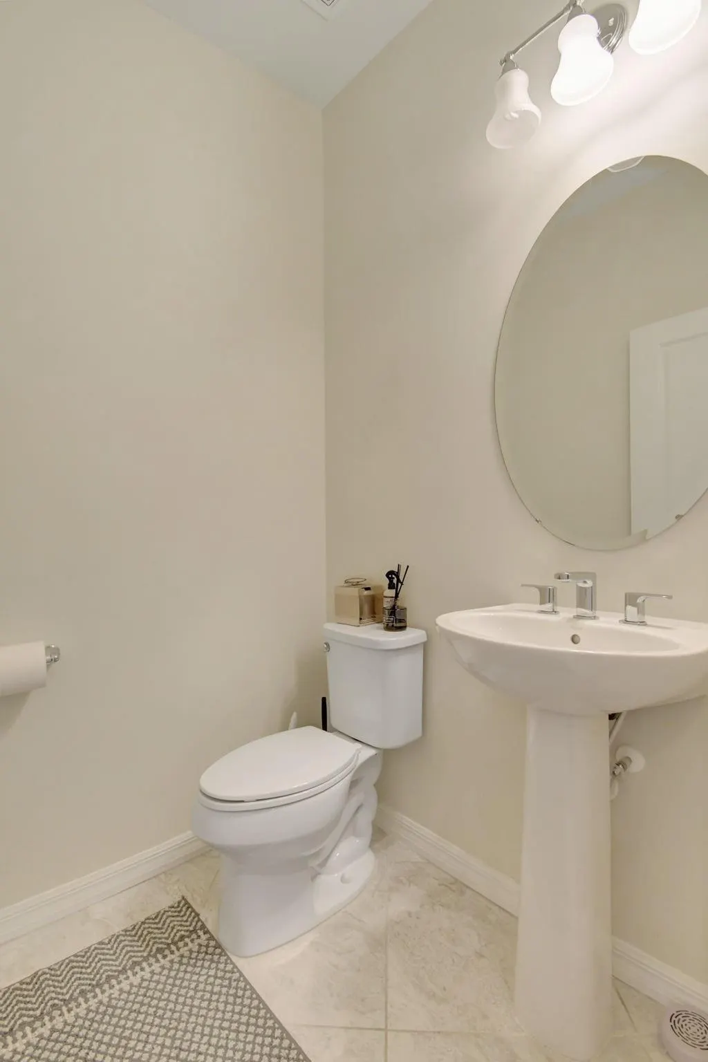 1105 Banyan Dr