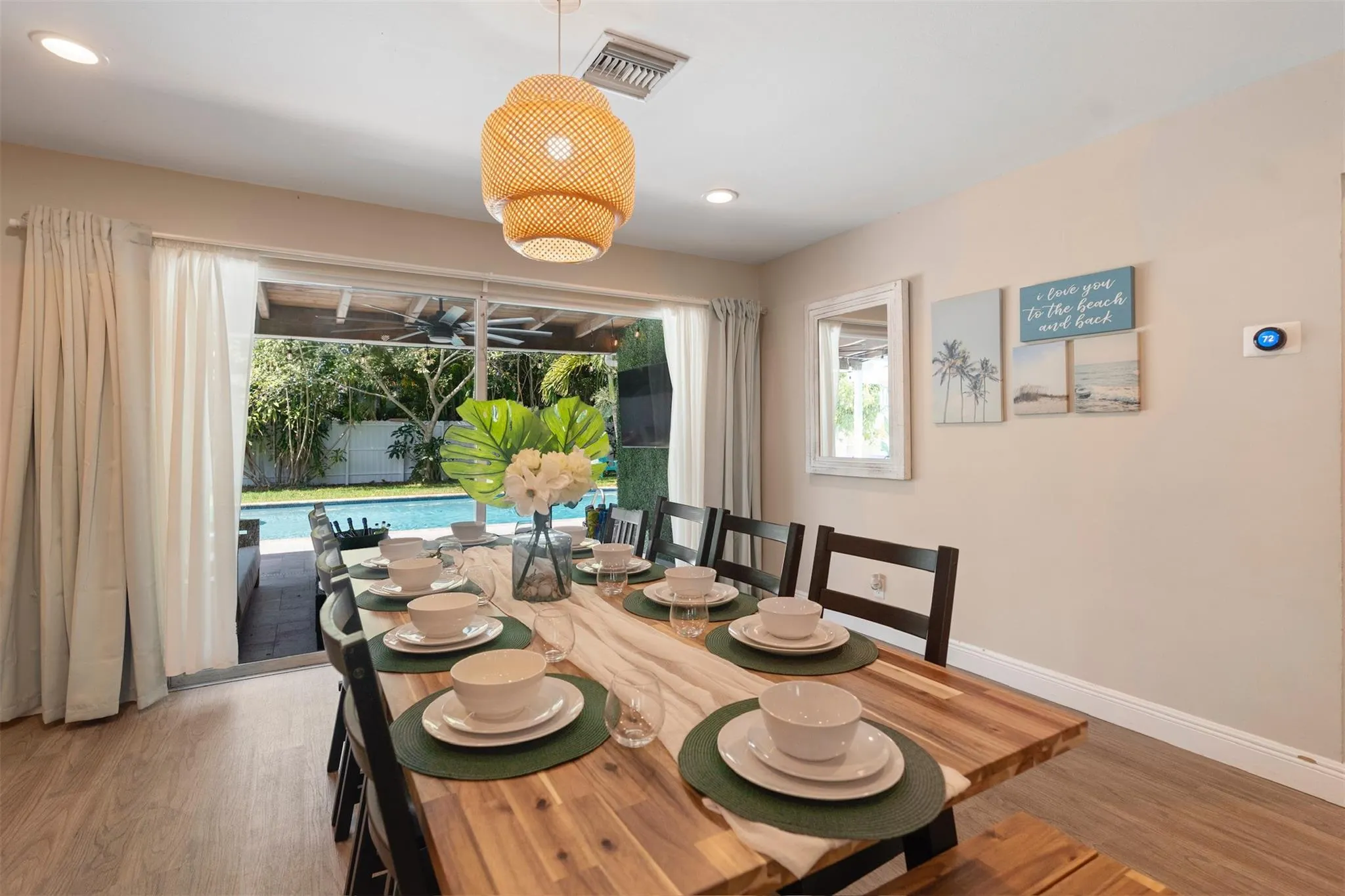 1605 Nanette Ct