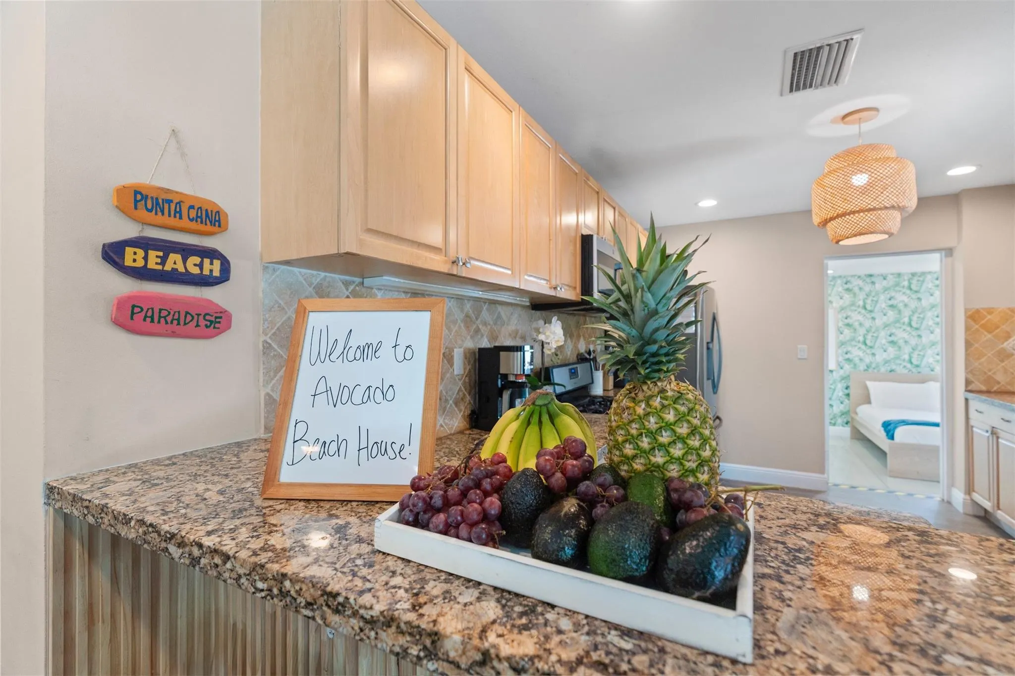 1605 Nanette Ct