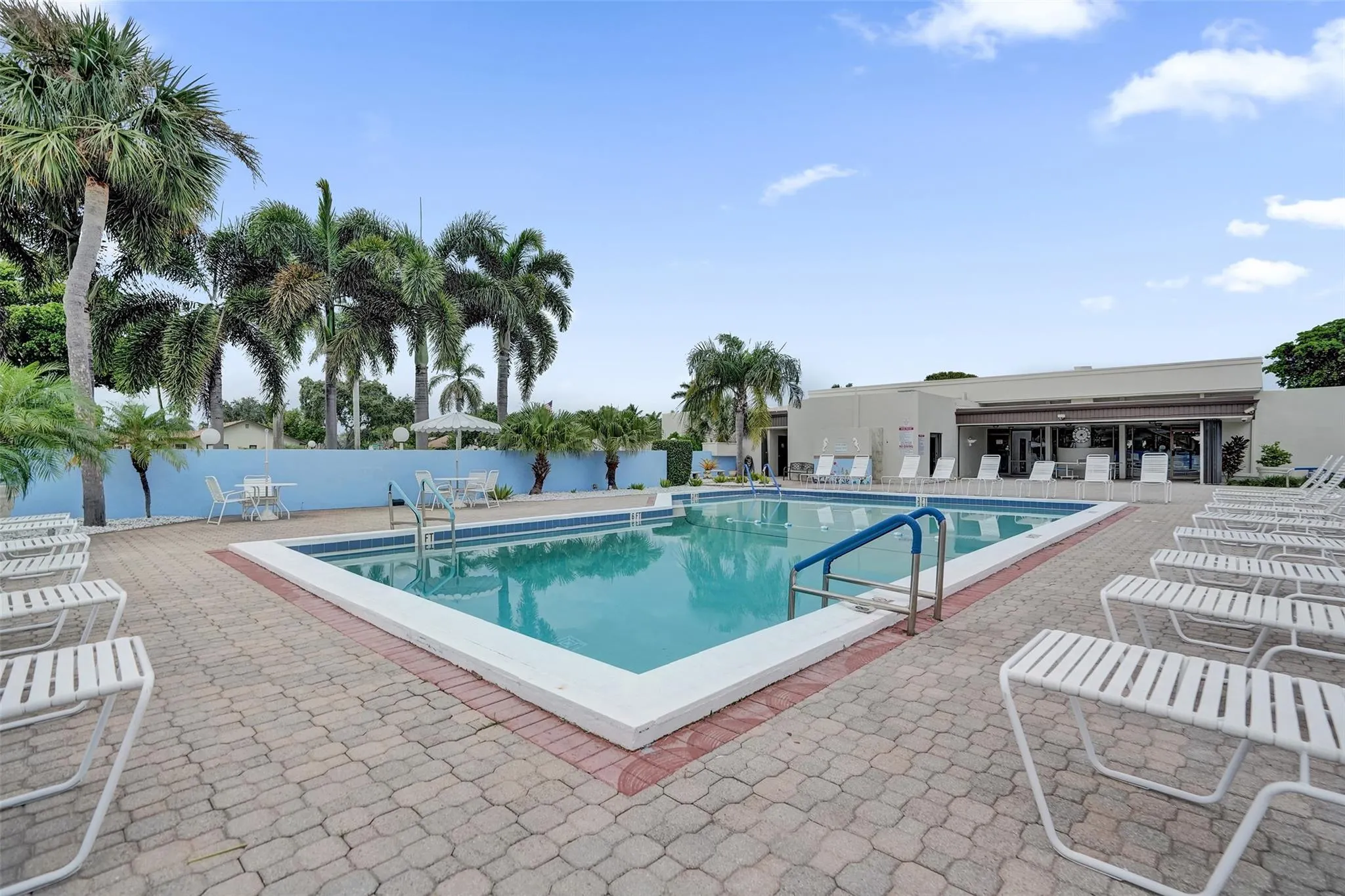 1570 SW 22nd Way
