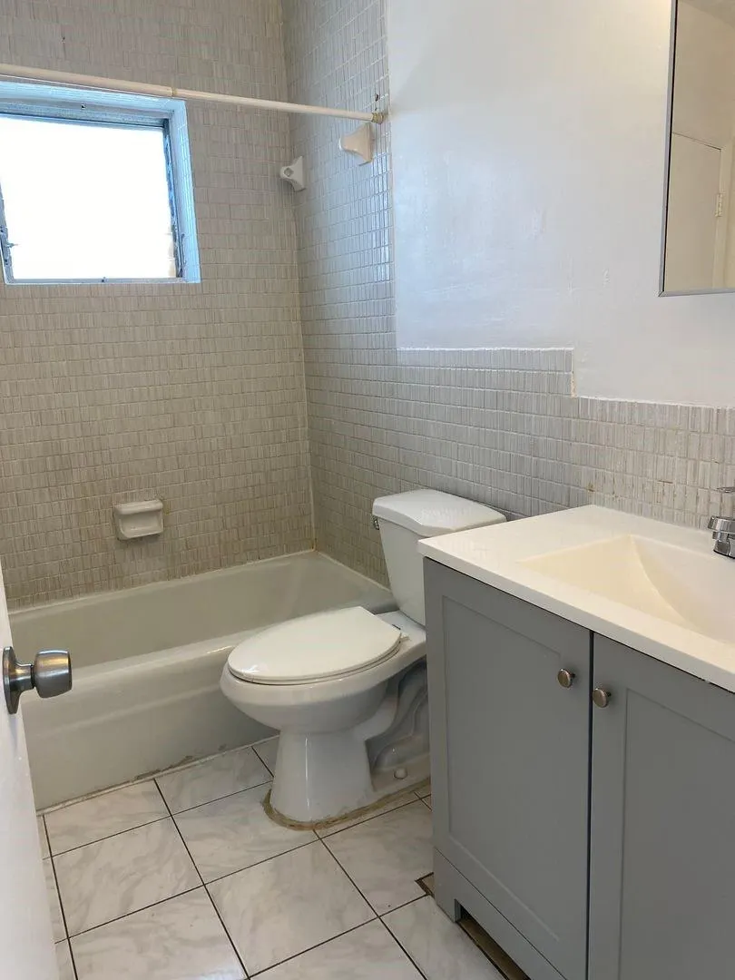2830 Fillmore St, #14