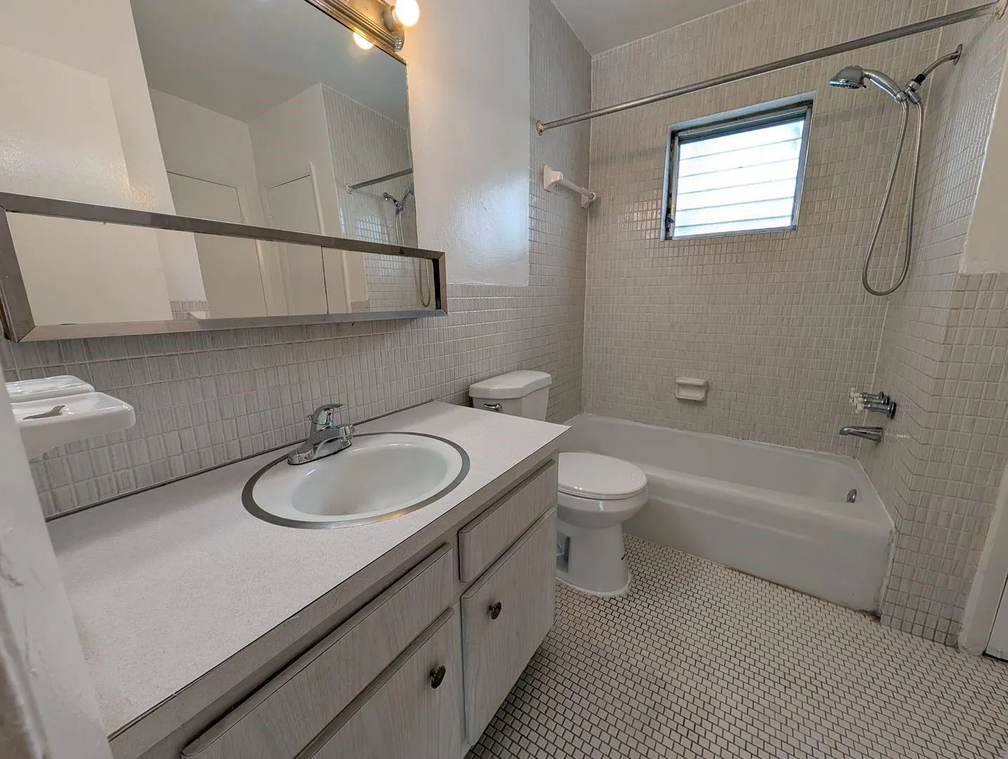 2830 Fillmore St, #12