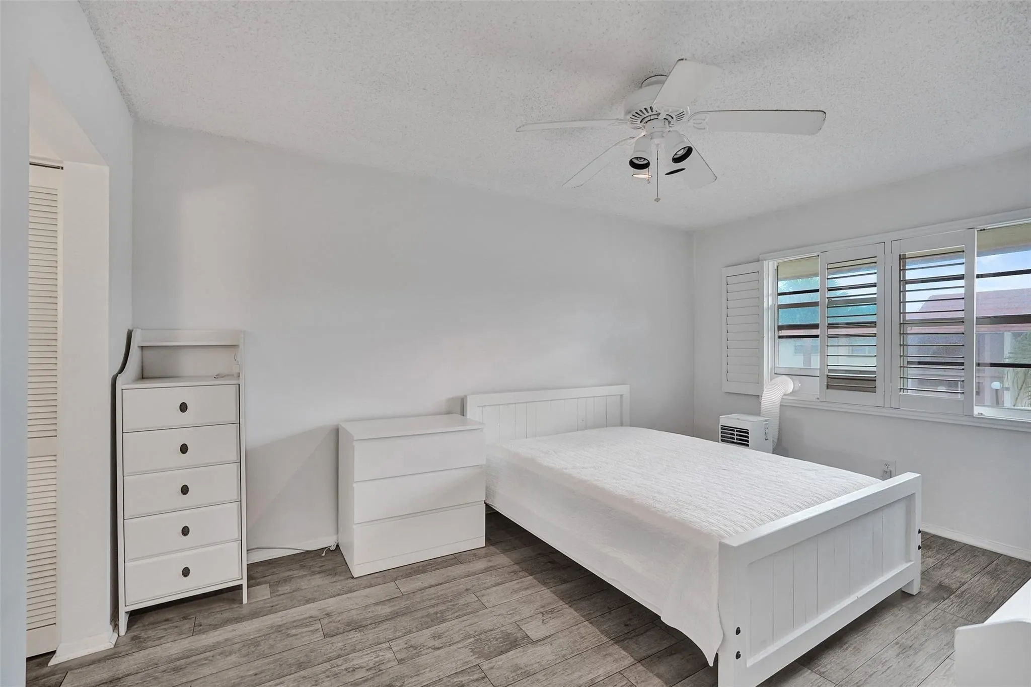 1050 NW 13th St, #289d