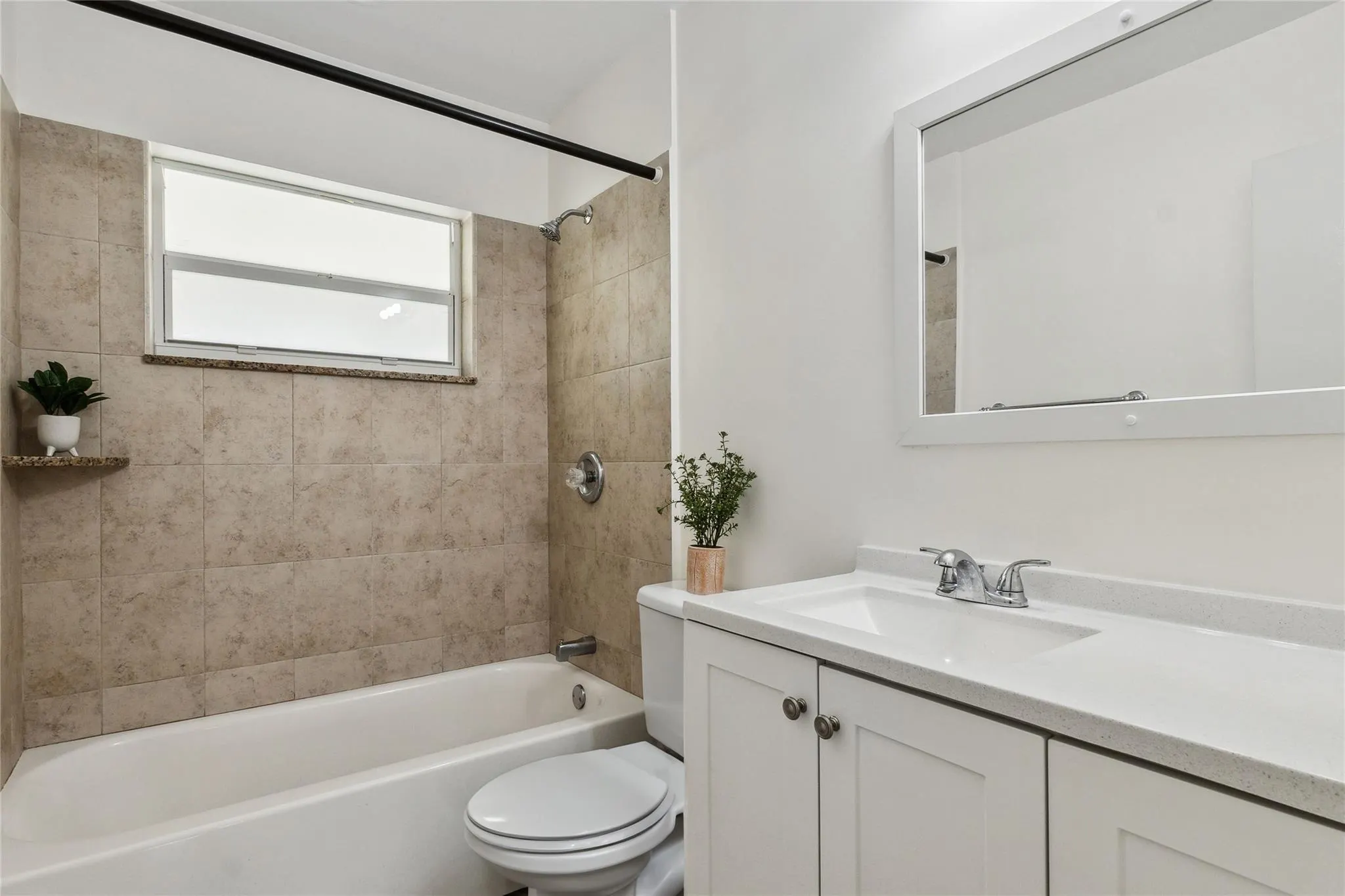 3501 Van Buren St, #15