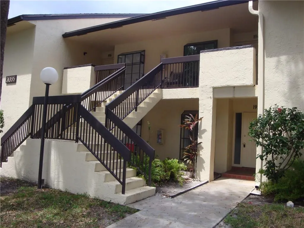 2035 SW 15th St, #190