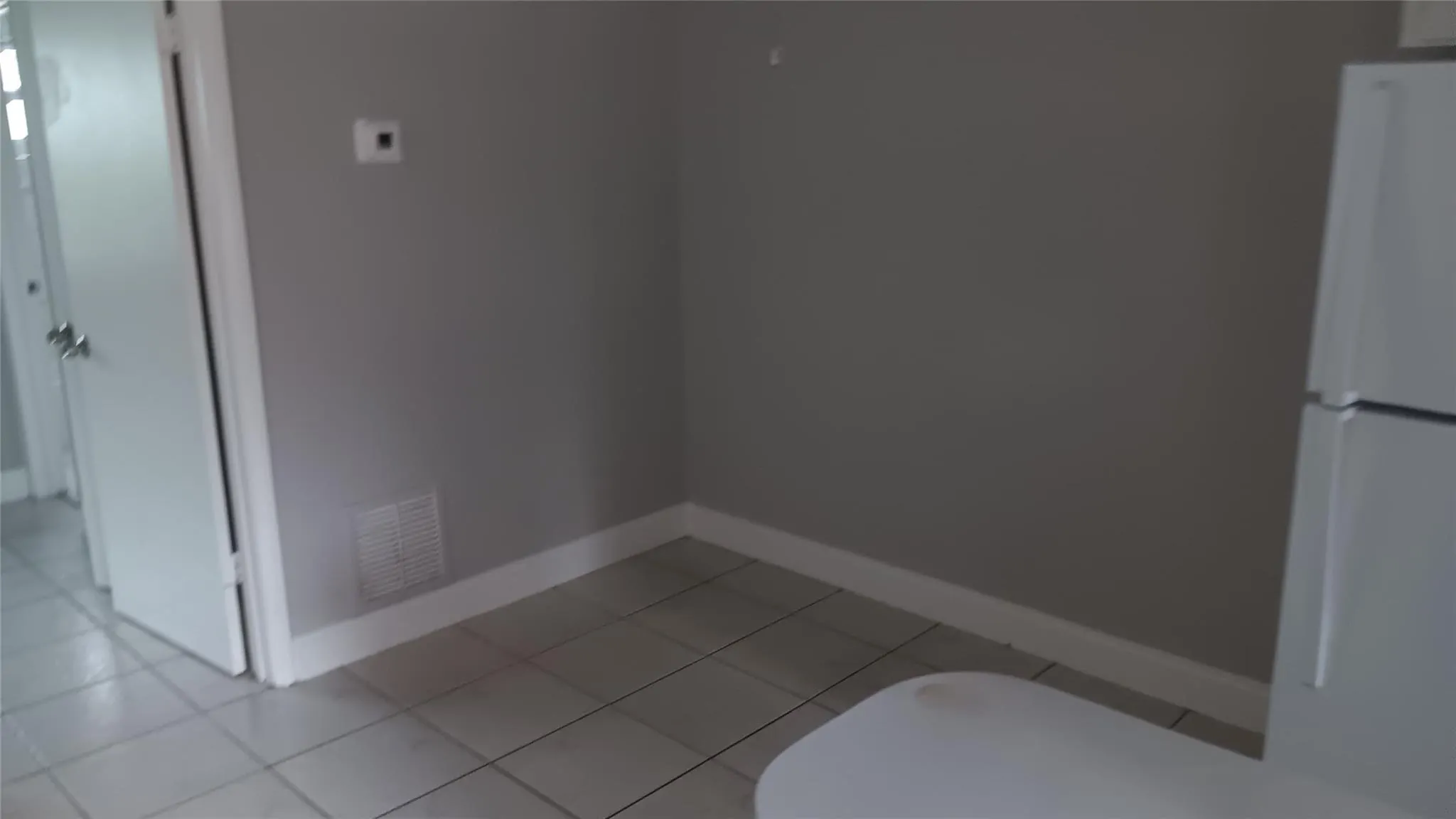 2121 N ocean, #3