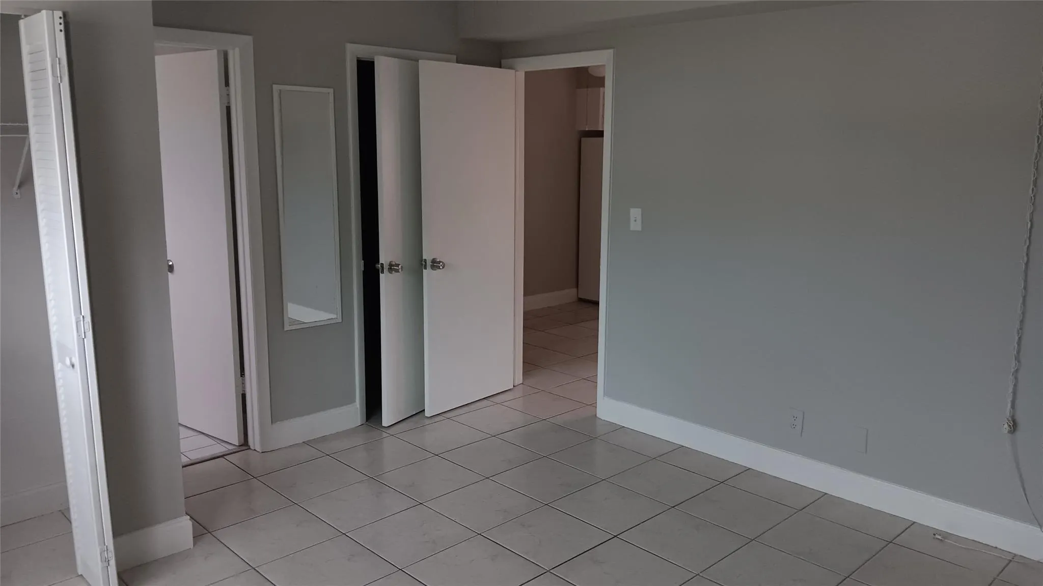 2121 N ocean, #3
