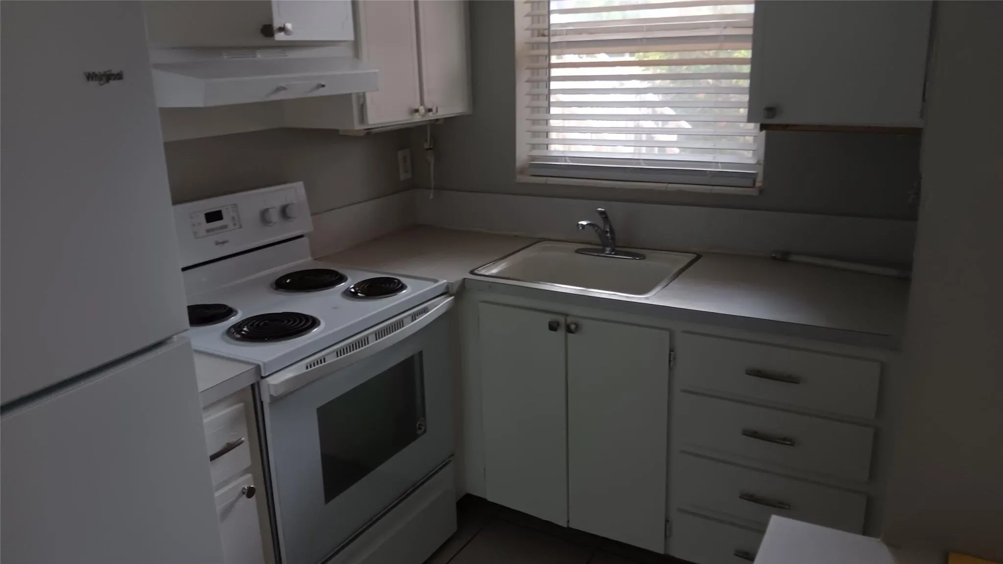 2121 N ocean, #3