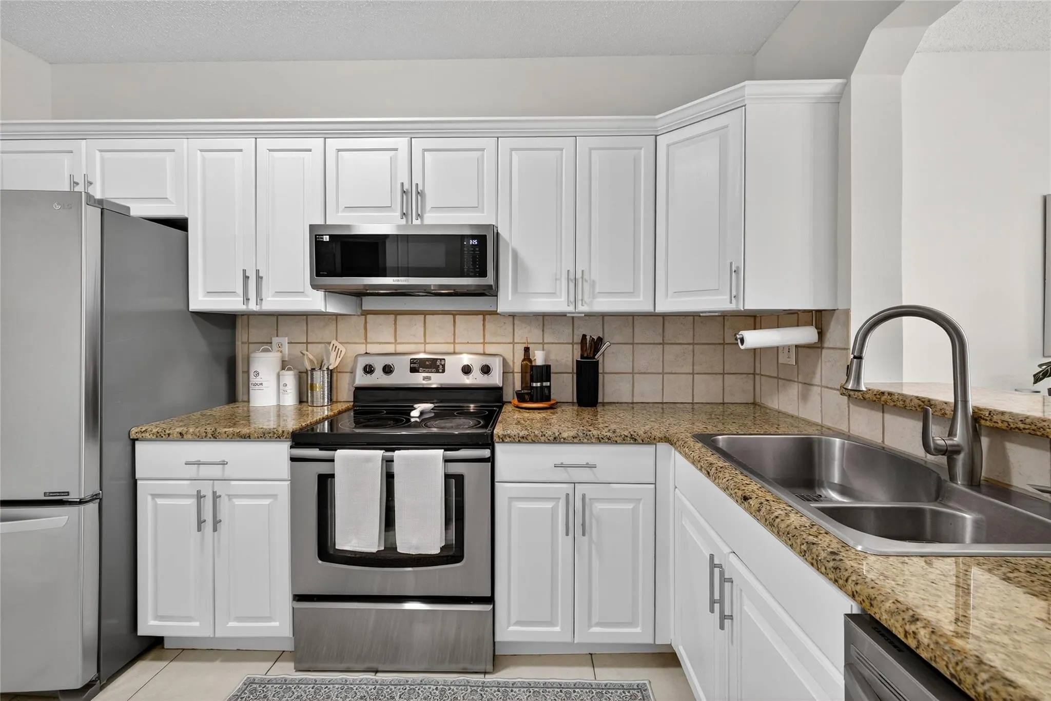 5046 Stagecoach Dr, #5046